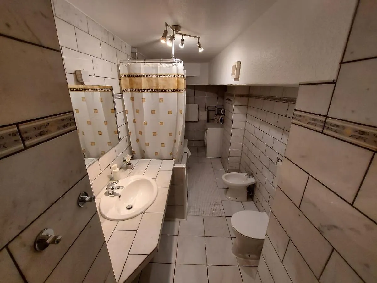 Basement Apartment Cologne