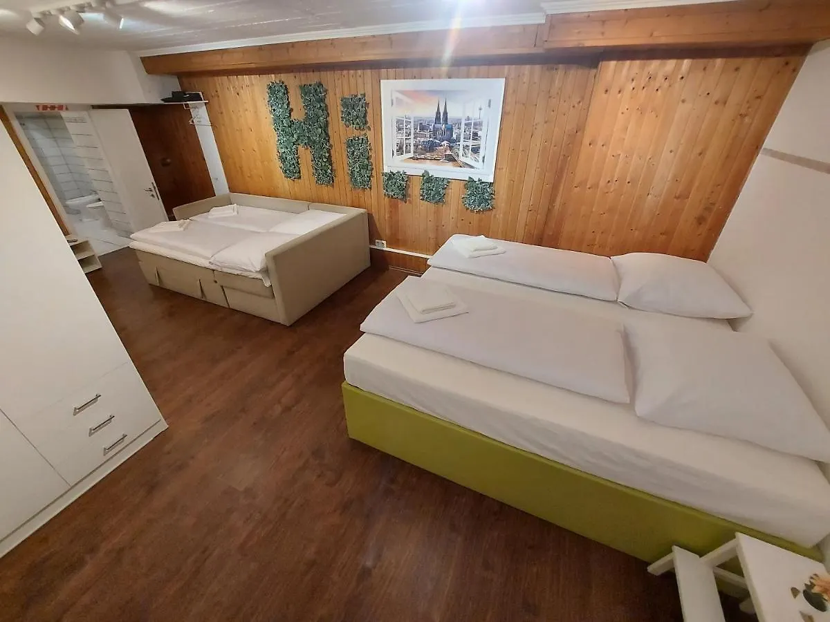Basement Apartment Cologne 0*,  Germany